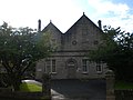 Village Hall, équivalent à une mairie.