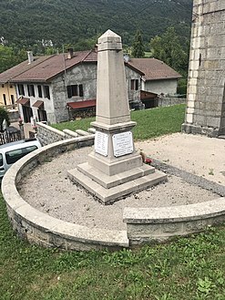 Monument aux morts.