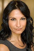 Kathrine Narducci interprète Frankie.