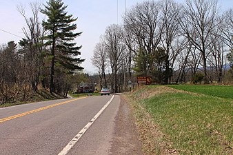 Entering Nescopeck on PA 93