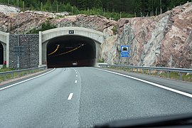 Pitkämäki tunnel Lohjas