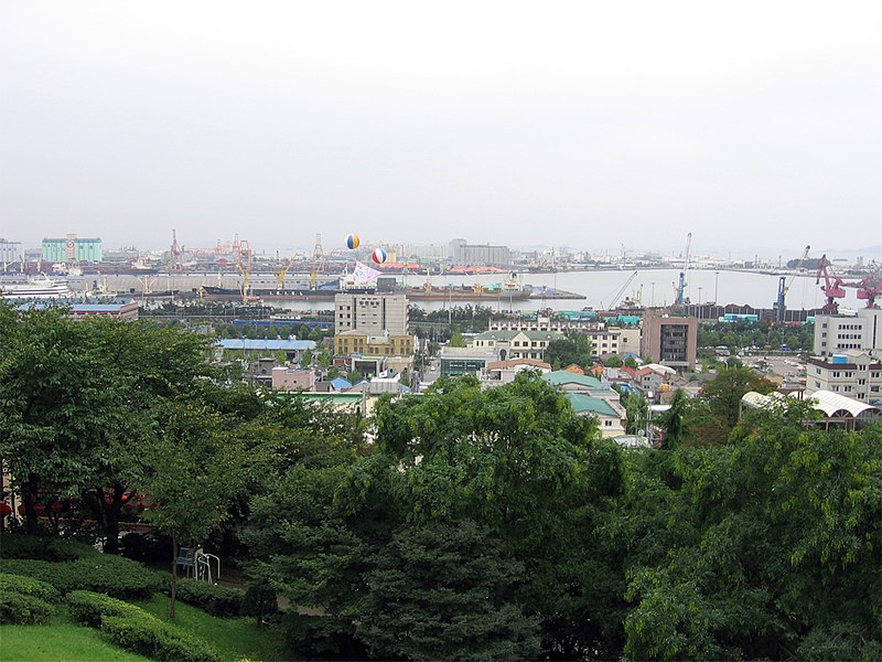 File:Port of Incheon.jpg