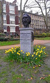 Bust of Tagore in Gordon Square. Rabindranath Tagore Bust in Gordon Square.jpg