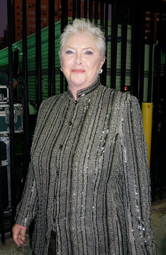 Description de l'image Susan Flannery 39th Daytime Emmy Awards (cropped).jpg.