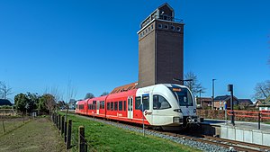 Wehl Arriva GTW 370 stoptrein Winterswijk (49686683436).jpg