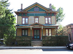 House at 285 Sea Cliff Avenue in 2015