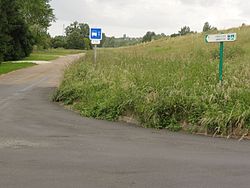 Blois, La Loire à vélo.JPG