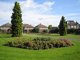 Cheshunt, Cedars Park - geograph.org.uk - 552926.jpg