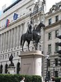 פסל רכוב של ארתור ולסלי, הדוכס הראשון מוולינגטון בחזית הבורסה בלונדון