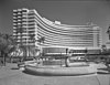 Отель Фонтенбло 1955 LOC gsc.5a23477u.jpg