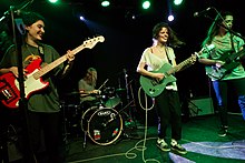 Hinds at the Boston Arms 2.jpg