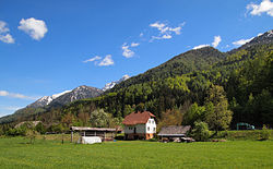 Log, seoska kuća