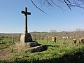 Croix de chemin avec vue sur Mouly.