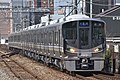 225-100 series 4-car set U9 leading an 8-car train in March 2021