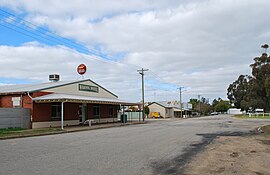 Wakool Hotel and Main Street 2010.JPG