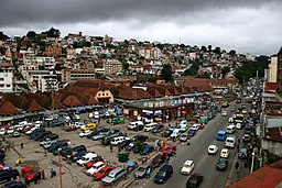 Antananarivo - Analakely.jpg