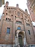 Cremona Duomo facciata transetto nord.JPG