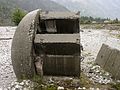 Unterspülter Bunker in Valbona, Albanische Alpen