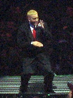 http://upload.wikimedia.org/wikipedia/commons/thumb/2/28/Eminem_Live.jpg/240px-Eminem_Live.jpg