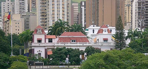 Palacio de Miraflores, sede del Ejecutivo Nacional desde 1900.[3]​ Sede del poder ejecutivo.