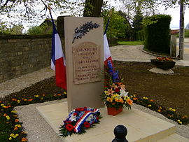 The war memorial in Chambeire