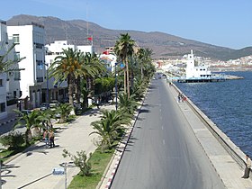 Panorama grada na Mediteranu