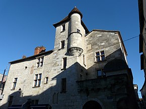 La façade ouest de la maison du Pâtissier, place Saint-Louis.