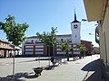 Plaza mayor e iglesia de San Carlos Borromeo en Las Labores