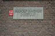 Rudolf Magnus Instituut - gevelsteen (Instituut voor Farmacologie)