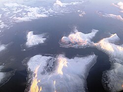 Luftfoto af ydre del af fjorden, set fra øst