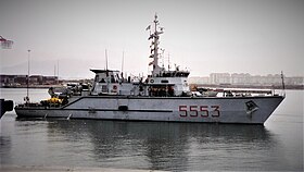ITS Vieste (M5553) under en havnemanøvre