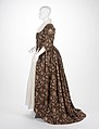 c.1790 dress in a Kilburn cotton print, (RISD Museum)