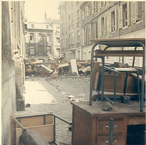 1968-05 Evenements de mai a Bordeaux - Rue Paul-Bert 1.jpg