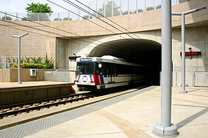 2010-07-04 2988x1992 ucity forsyth metrolink station.jpg