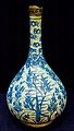 Перська керамічна пляшка з рослинним декором, ( Лувр, Париж)