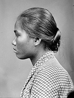 COLLECTIE TROPENMUSEUM Een Alfur vrouw uit Gorontalo Noord-Celebes TMnr 10005743.jpg