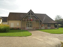 The town hall in Courcelles-lès-Gisors