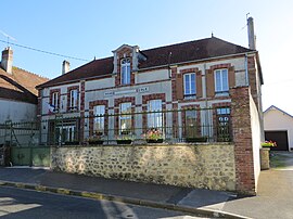 The town hall in Courgivaux