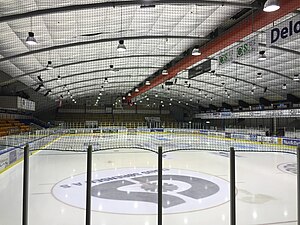 Innenraum der Granly Hockey Arena