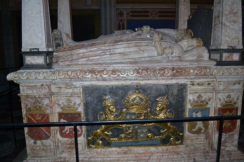 File:Gustav Vasa tomb.jpg