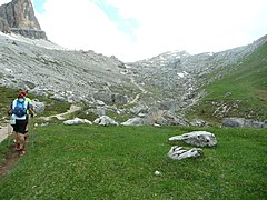 Le décor minéral de la fin de l’ascension du forcella col dei Bos.