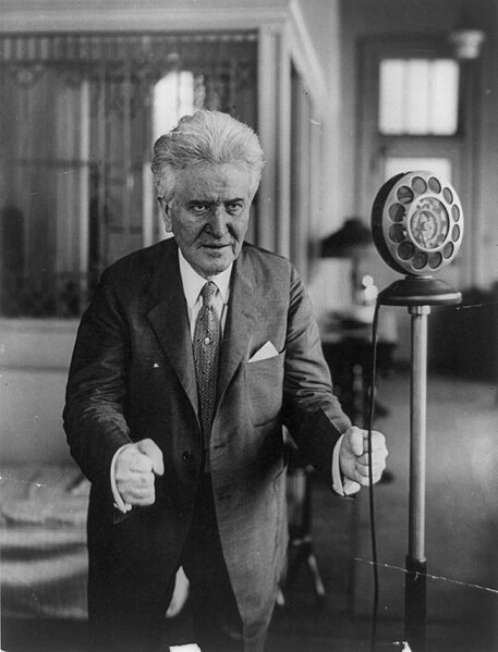 457px-Robert_La_Follette_Sr.jpg