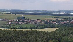 Šebířov, pohled z věže hradu Šelmberk