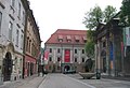 Le palais Auersperg (musée de la ville de Ljubljana) au fond.