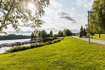 Öbacka småbåtshamn.