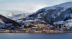 Ørnes ved Mesøyfjorden.