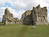 Le château est en ruine