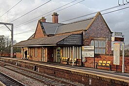 Booking office, Newton-Le-Willows railway station (geograph 3818412).jpg