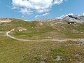 Le col avec le refuge du Col de la Croix du Bonhomme dominés par la tête Sud des Fours.