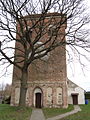 Der Kirchturm und das Westportal